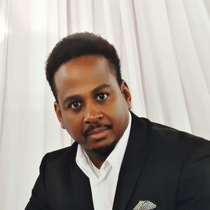 Meet your Posher, Timothy johnathan